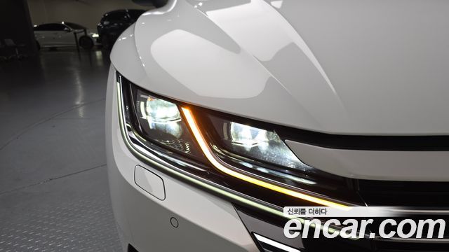 Volkswagen Arteon 2019 — photo 8