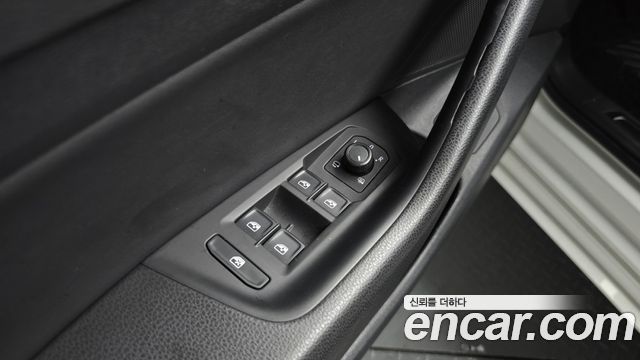Volkswagen Arteon 2019 — photo 27