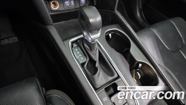 Hyundai Santafe 2019 — photo 12
