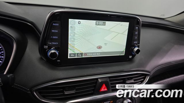 Hyundai Santafe 2019 — photo 20