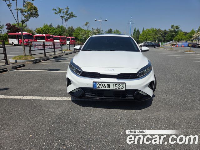 Kia K3 2022 — photo 2