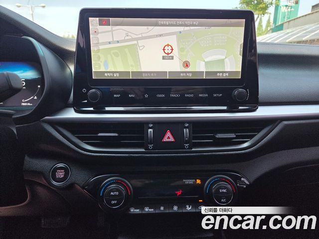 Kia K3 2022 — photo 9