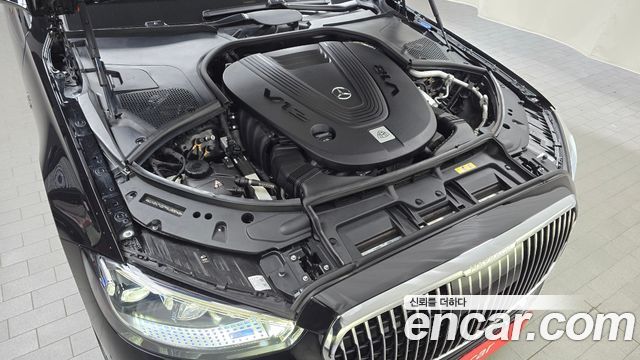 Mercedes-Benz S-Class 2023 — photo 6