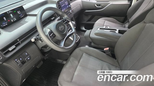 Hyundai Staria 2022 — photo 10