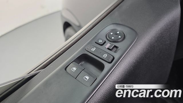 Hyundai Staria 2022 — photo 18