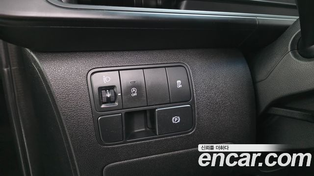 Hyundai Staria 2022 — photo 19