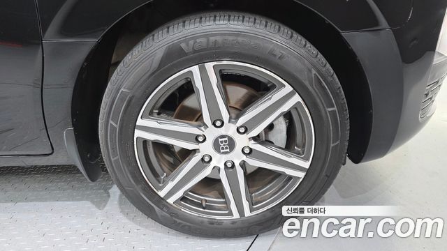 Hyundai Staria 2022 — photo 7