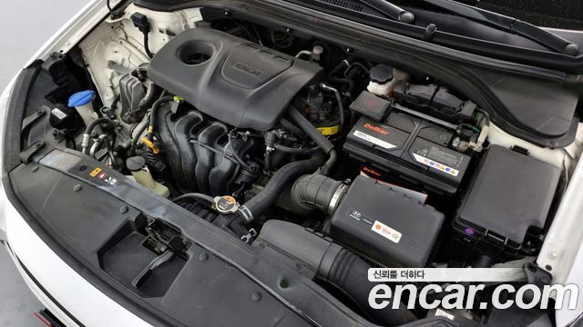 Hyundai AVANTE 2018 — photo 6