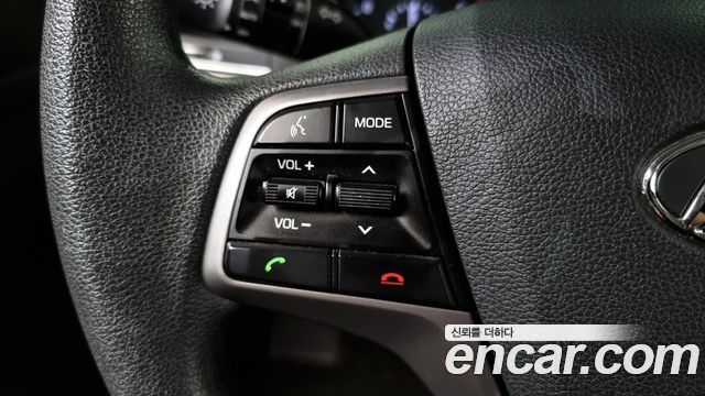 Hyundai AVANTE 2018 — photo 22