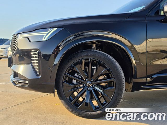 Volvo XC90 2026 — photo 4