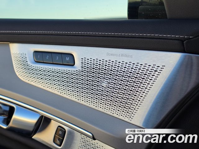 Volvo XC90 2026 — photo 10
