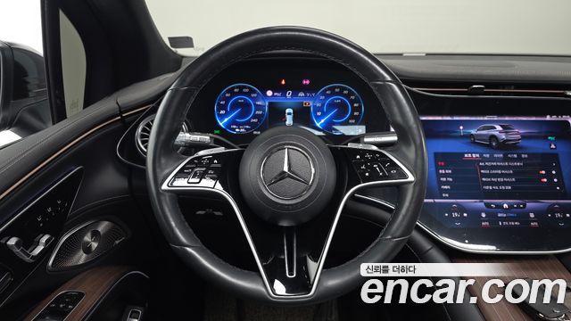 Mercedes-Benz EQS 2023 — photo 18