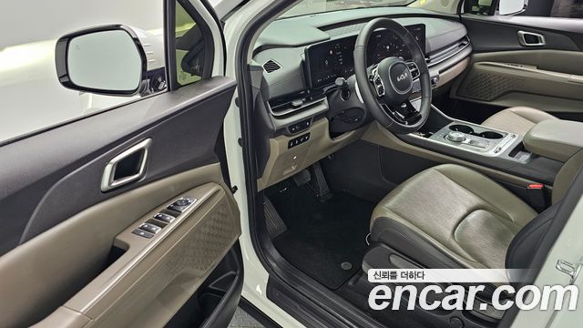 Kia Canival 2025 — photo 13