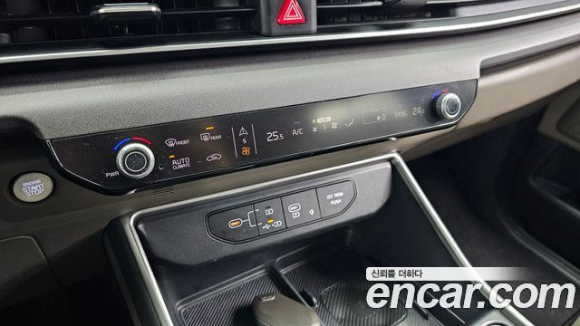 Kia Canival 2025 — photo 21