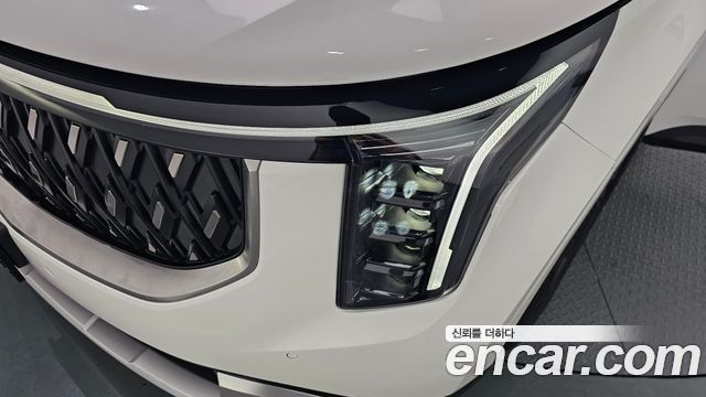 Kia Canival 2025 — photo 8