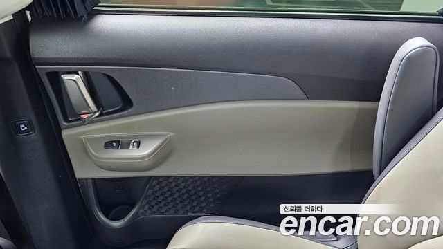 Kia Canival 2025 — photo 15
