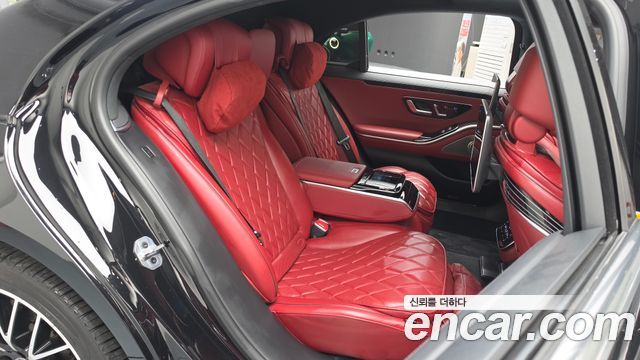Mercedes-Benz S-Class 2024 — photo 11