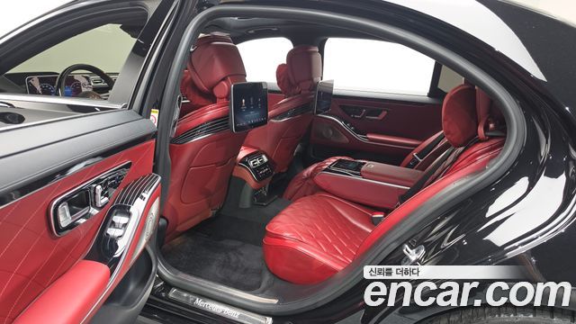 Mercedes-Benz S-Class 2024 — photo 12