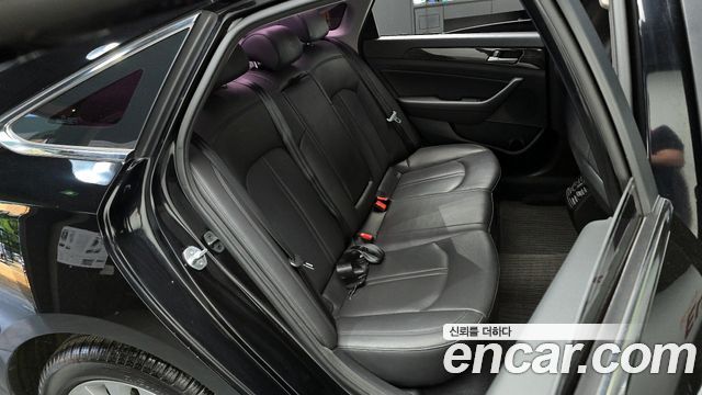 Hyundai Sonata 2015 — photo 18