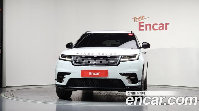 Land Rover Range Rover Velar 2025 — photo 3