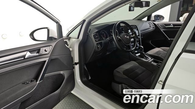 Volkswagen Golf 2014 — photo 10