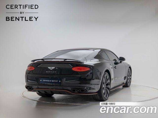Bentley Continental 2024 — photo 4