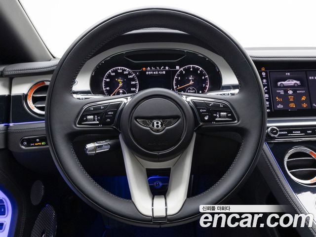 Bentley Continental 2024 — photo 19