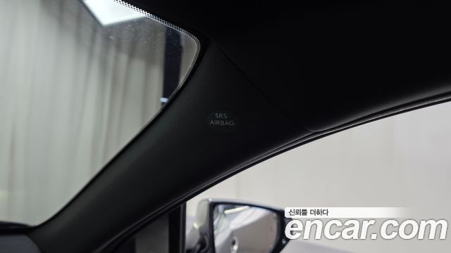 Lexus UX 2019 — photo 29