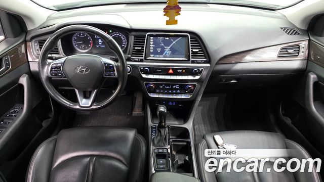 Hyundai Sonata 2018 — photo 10