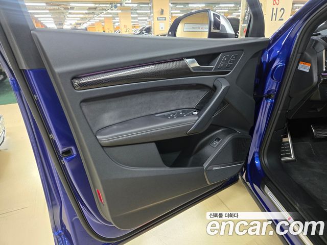 Audi SQ5 2022 — photo 14