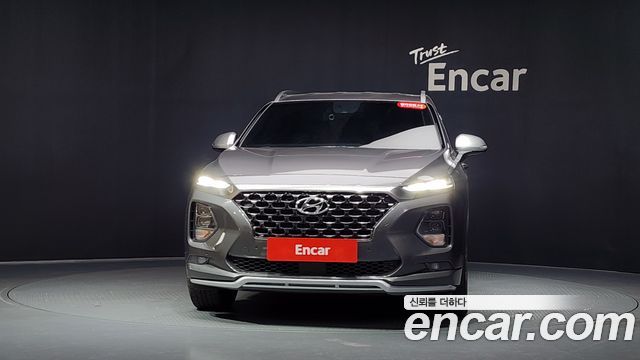 Hyundai Santafe 2019 — photo 3