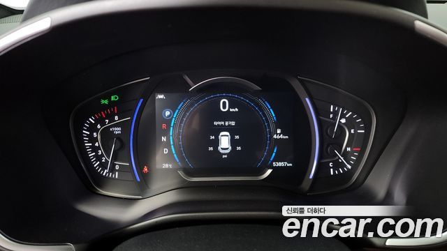 Hyundai Santafe 2019 — photo 11