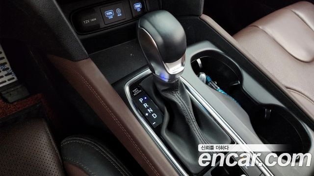 Hyundai Santafe 2019 — photo 12
