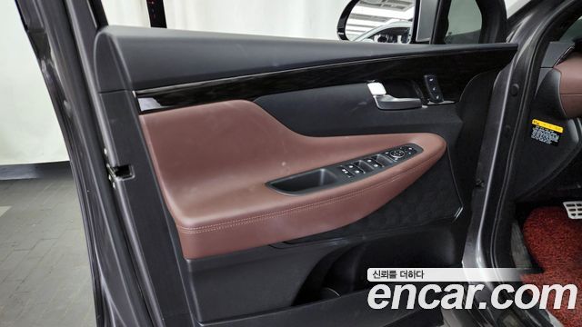 Hyundai Santafe 2019 — photo 14