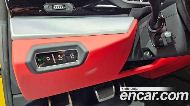 Lamborghini Urus 2024 — photo 19