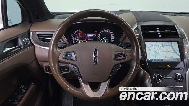 Lincoln MKC 2017 — photo 14