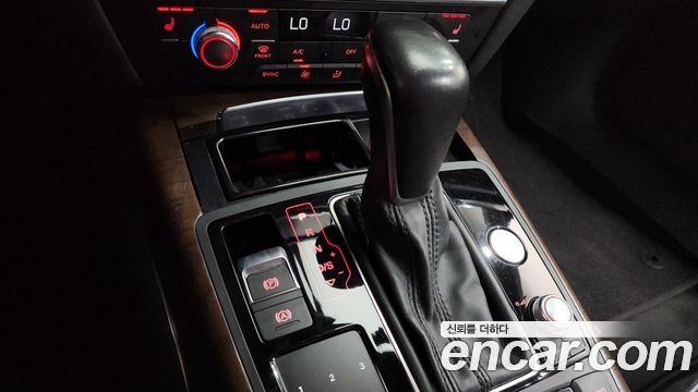 Audi A7 2016 — photo 9