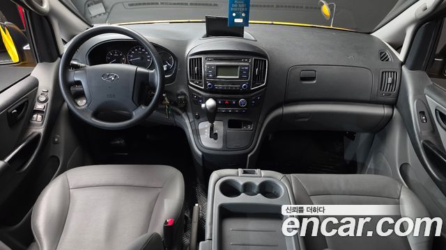 Hyundai Starex 2019 — photo 7