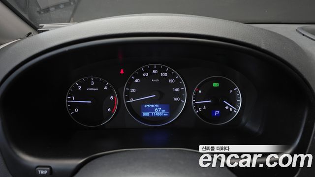 Hyundai Starex 2019 — photo 8