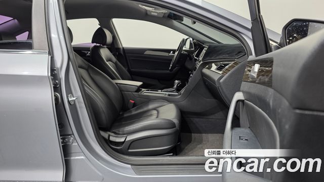 Hyundai Sonata 2016 — photo 11