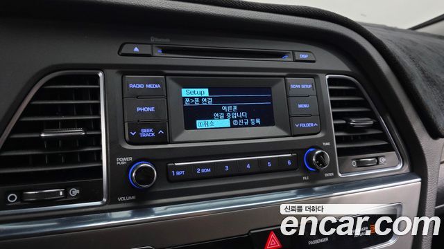Hyundai Sonata 2016 — photo 16