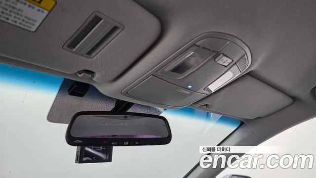 Hyundai Sonata 2016 — photo 19