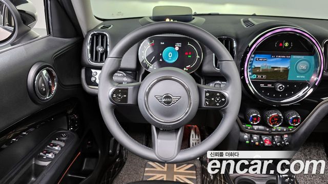 Mini Countryman 2022 — photo 19