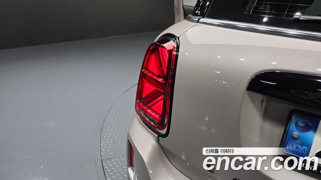 Mini Countryman 2022 — photo 9