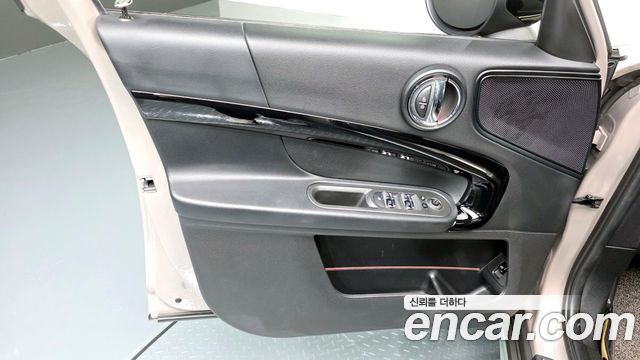 Mini Countryman 2022 — photo 14