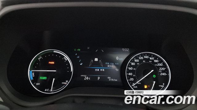 Toyota Sienna 2024 — photo 8