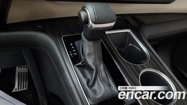 Toyota Sienna 2024 — photo 9