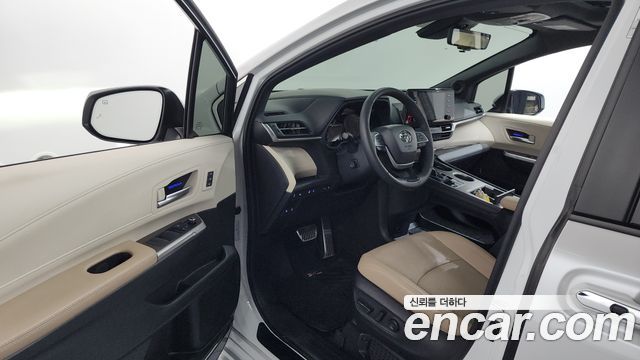 Toyota Sienna 2024 — photo 10