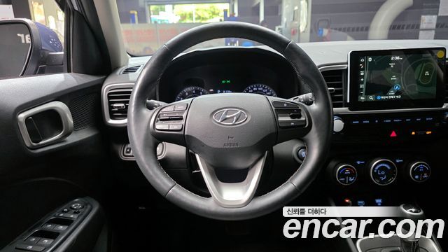 Hyundai Venue 2020 — photo 19