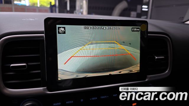 Hyundai Venue 2020 — photo 21